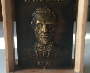 Łęski Paweł - Abraham Lincoln (awers), mosiądz, 10x14 cm, 2016